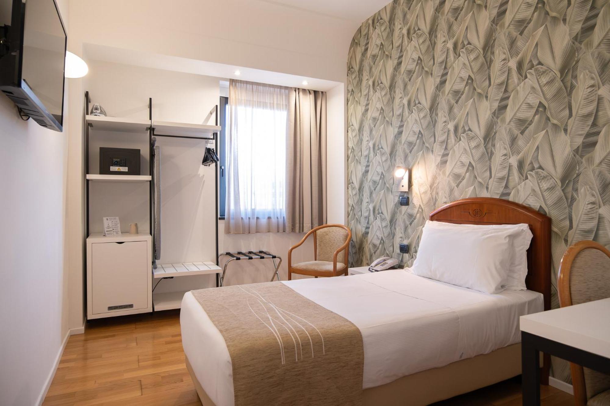רומא Hotel Dei Congressi מראה חיצוני תמונה